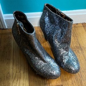 Dark Silver Sequined Bootie